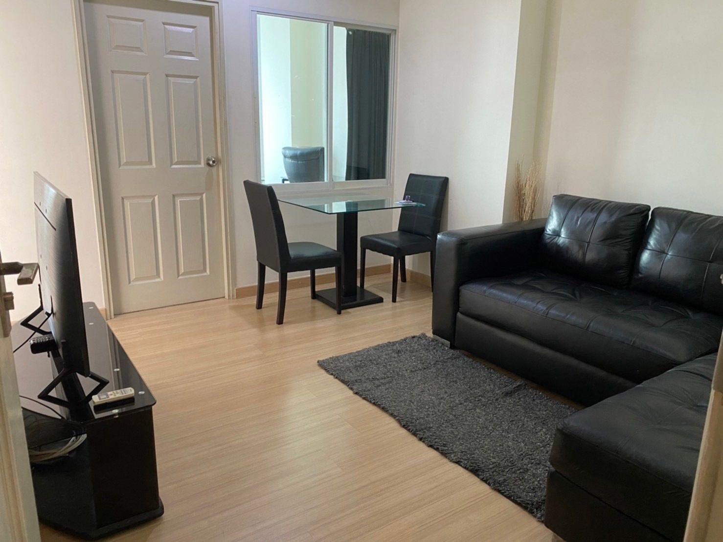 ขายคอนโดสาทร นราธิวาส : 1 Bedroom at Life Sathorn 10 U1392736