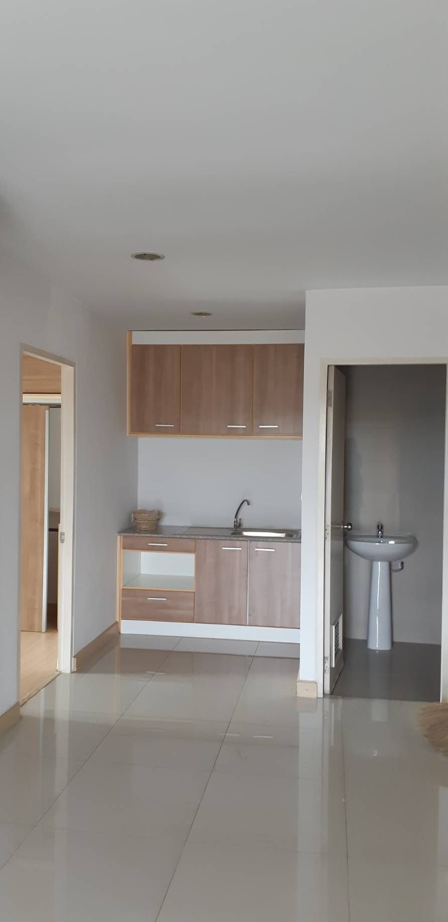ขายคอนโดสุขุมวิท อโศก ทองหล่อ : ขาย คอนโด 2 ห้องนอน ในโครงการ S Condo Sukhumvit 50 U5630649