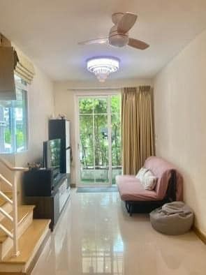 ขายบ้านลาดกระบัง สุวรรณภูมิ : ขาย ทาวน์เฮ้าส์ 3 ห้องนอน ในโครงการ โกลเด้น ทาวน์ 3 บางนา-สวนหลวง U1873062