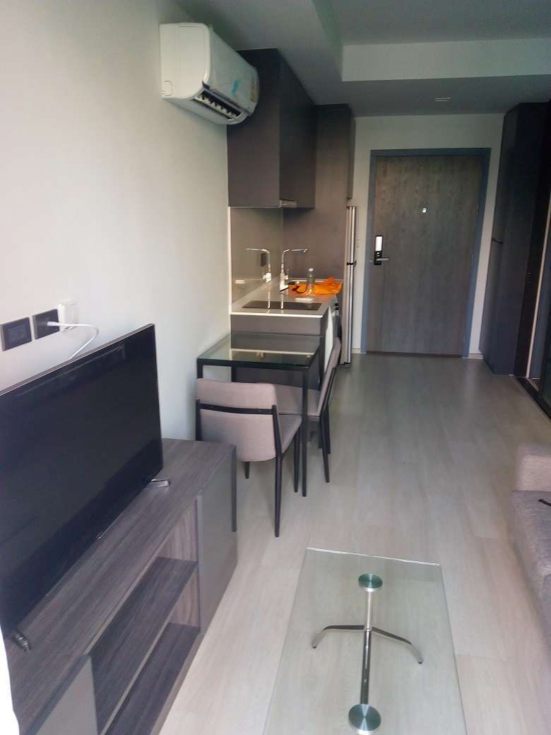 For SaleCondoSukhumvit, Asoke, Thonglor : Very quiet and comfortable building the city center U1737166