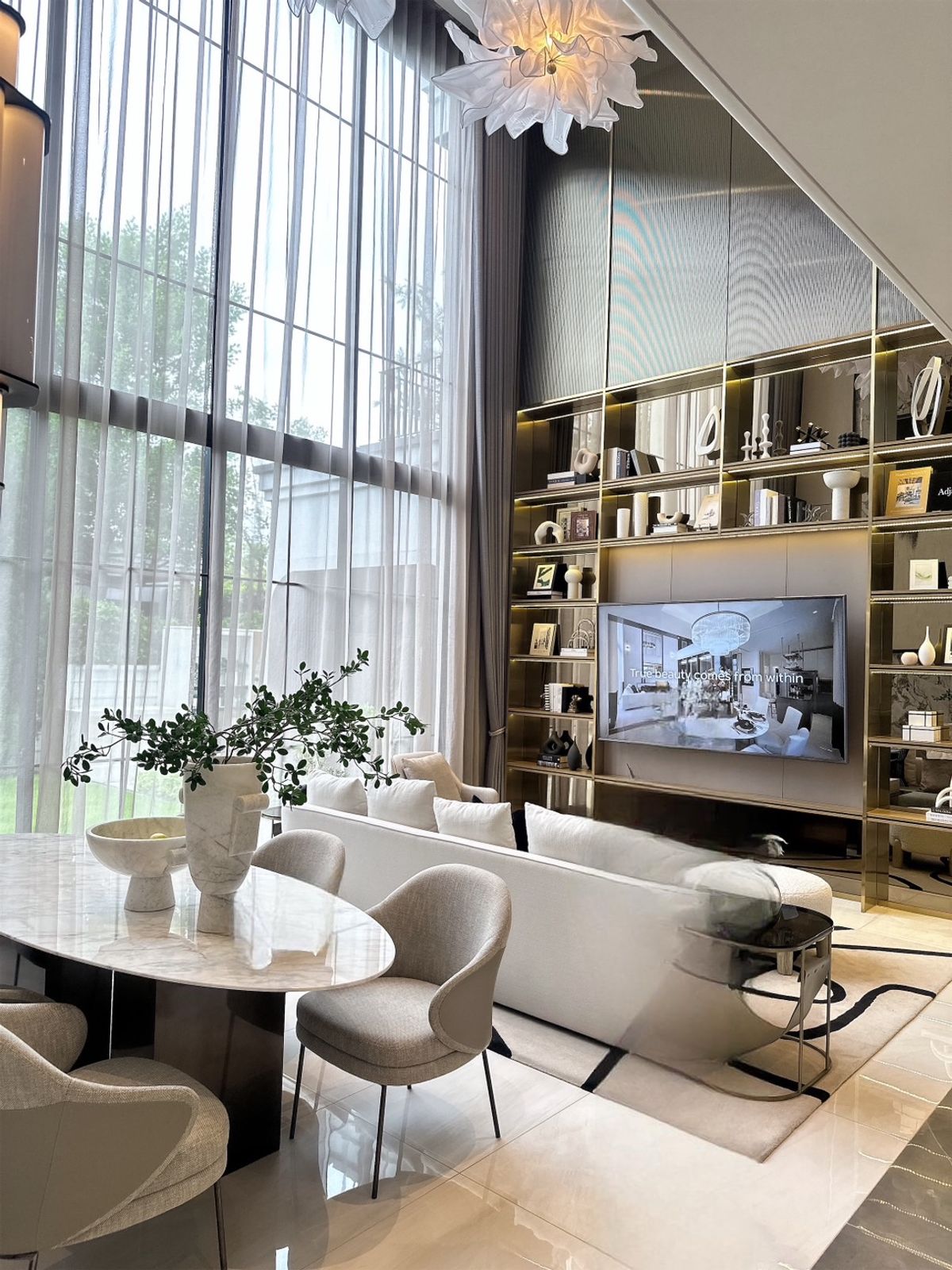 ขายบ้านพัฒนาการ ศรีนครินทร์ : บ้านหรู กรุงเทพกรีฑา  ลดราคาพิเศษ! จาก 85 ล้าน เหลือ 67 ล้าน