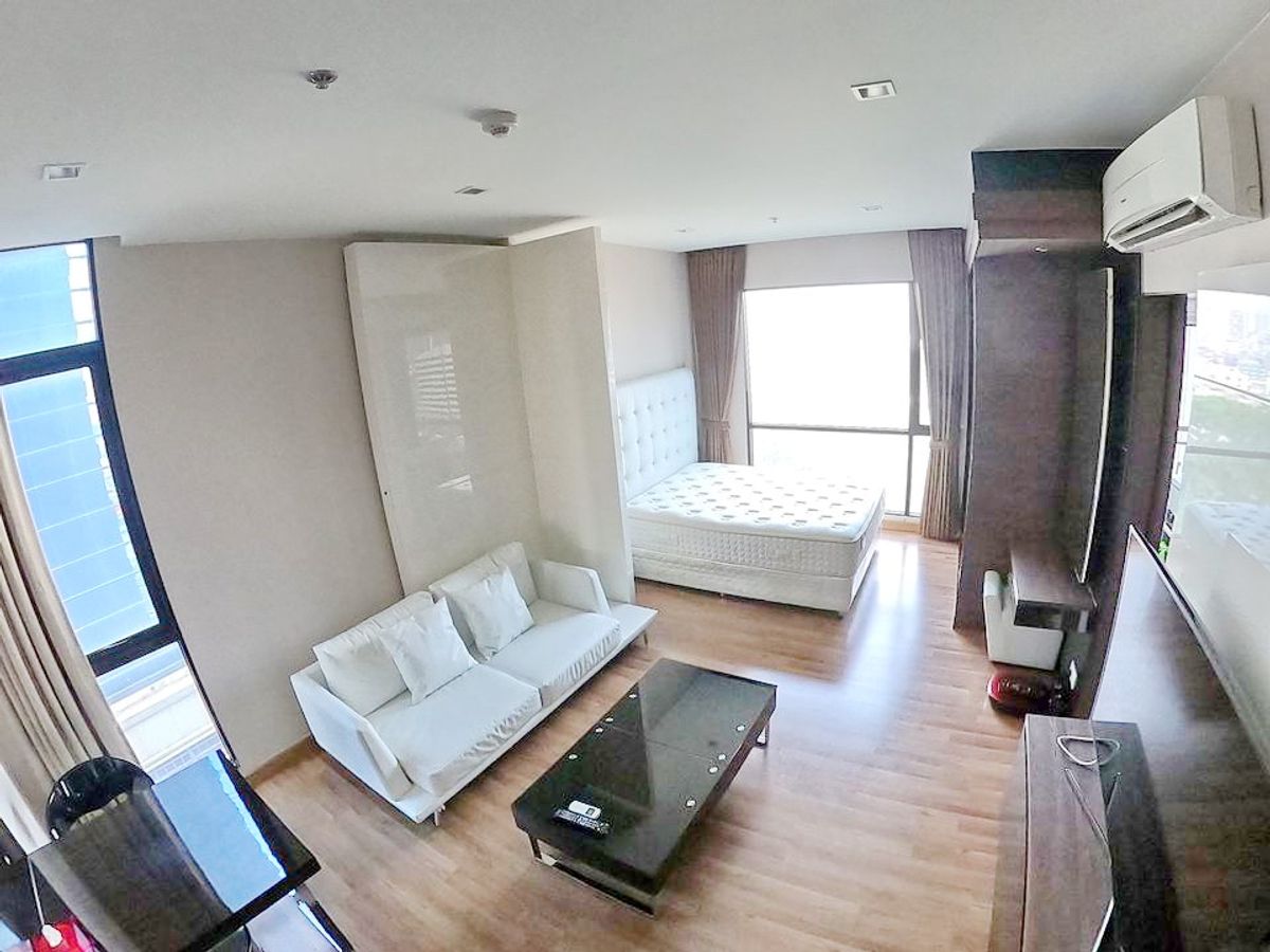 For RentCondoRatchadapisek, Huaikwang, Suttisan : 9074♛ Rent a studio room ♙ Ivy Amipo Ratchada ♜MRT Cultural Center ∞099-5919653,065-9423251