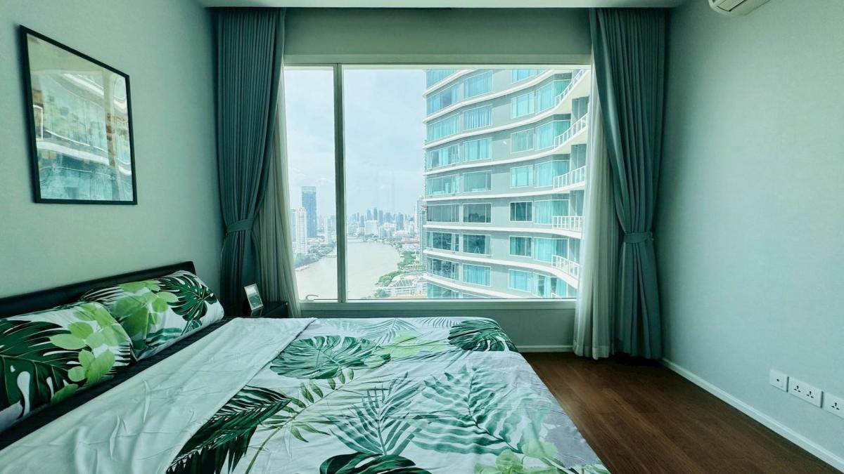 For RentCondoSathorn, Narathiwat : 🔥For urgent rent🔥Menam Residences, approximately 300 meters from Asiatique, near CBD areas such as Sathorn, only 3 kilometers, ready to move in immediately.