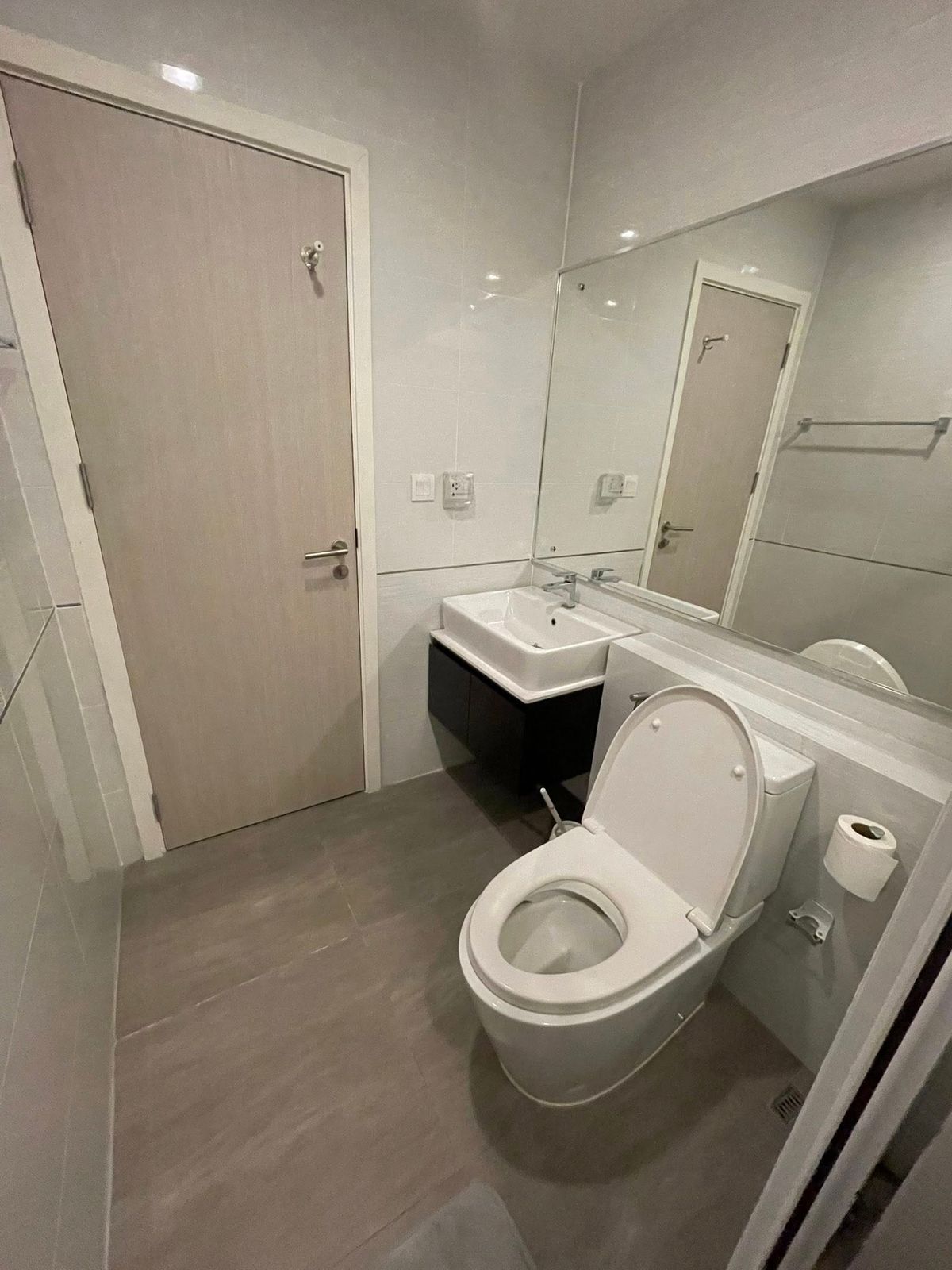 For RentCondoSamut Prakan,Samrong : For rent 🔥 The Metropolis Samrong Interchange 🔥 2 bedrooms, fully furnished and equipped, near BTS Samrong