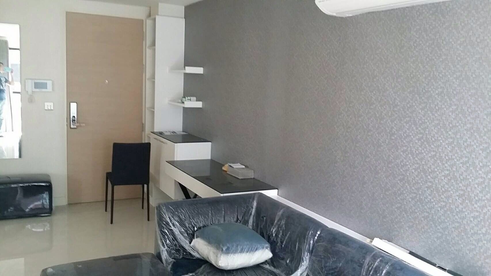 ขายคอนโดรัชดา ห้วยขวาง : ห้องหัวมุม เพื่อนบ้านน่ารัก U1669648