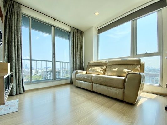 ขายคอนโดอ่อนนุช อุดมสุข : Corner 1BR condo, 45 sqm, 200m to BTS On Nut, city view U5606037