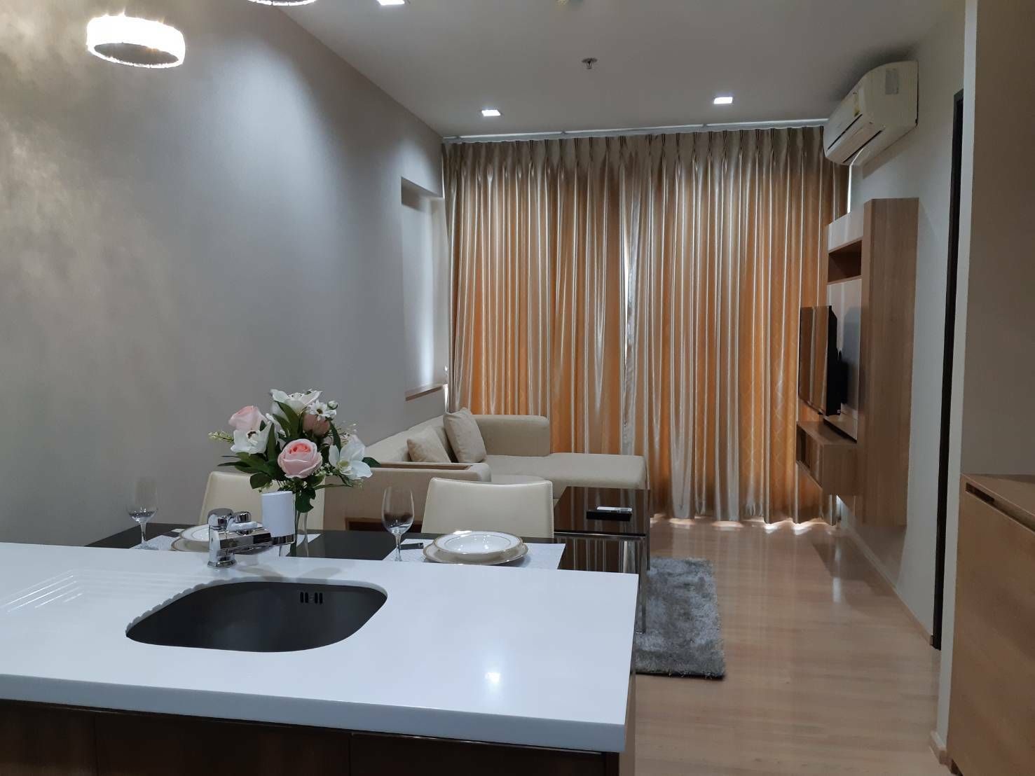 For SaleCondoSathorn, Narathiwat : 1 Bedroom Condo for sale at Rhythm Sathorn  U654354