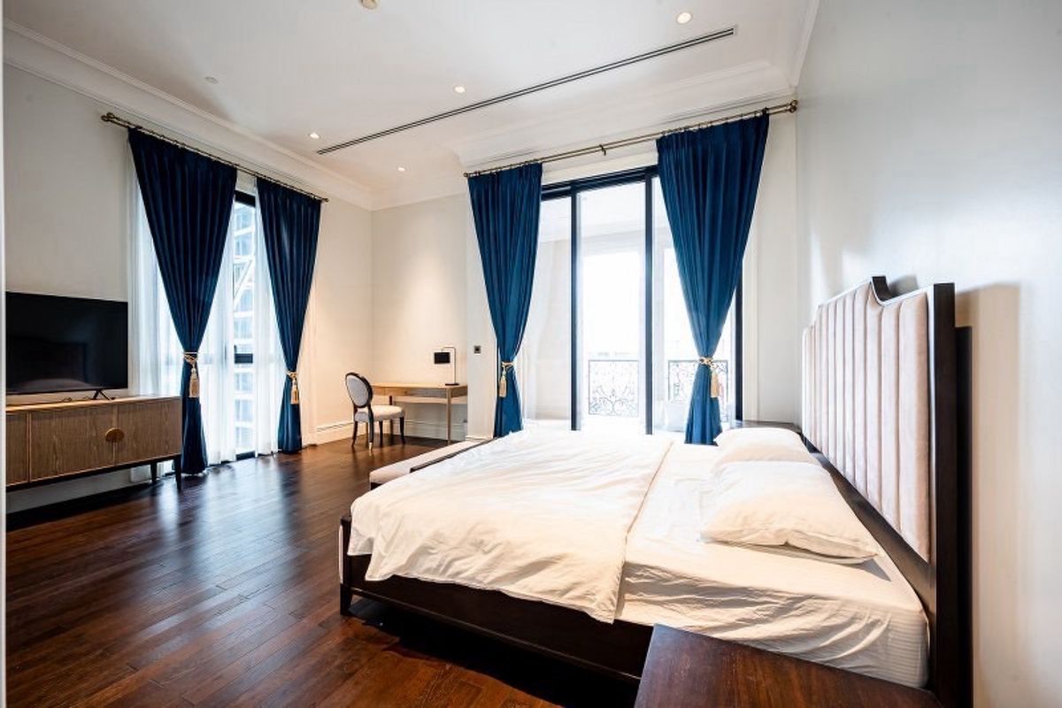 ให้เช่าคอนโดวิทยุ ชิดลม หลังสวน : For Rent📍98 wireless 🛀2 bed 3 bath📞0639399665
