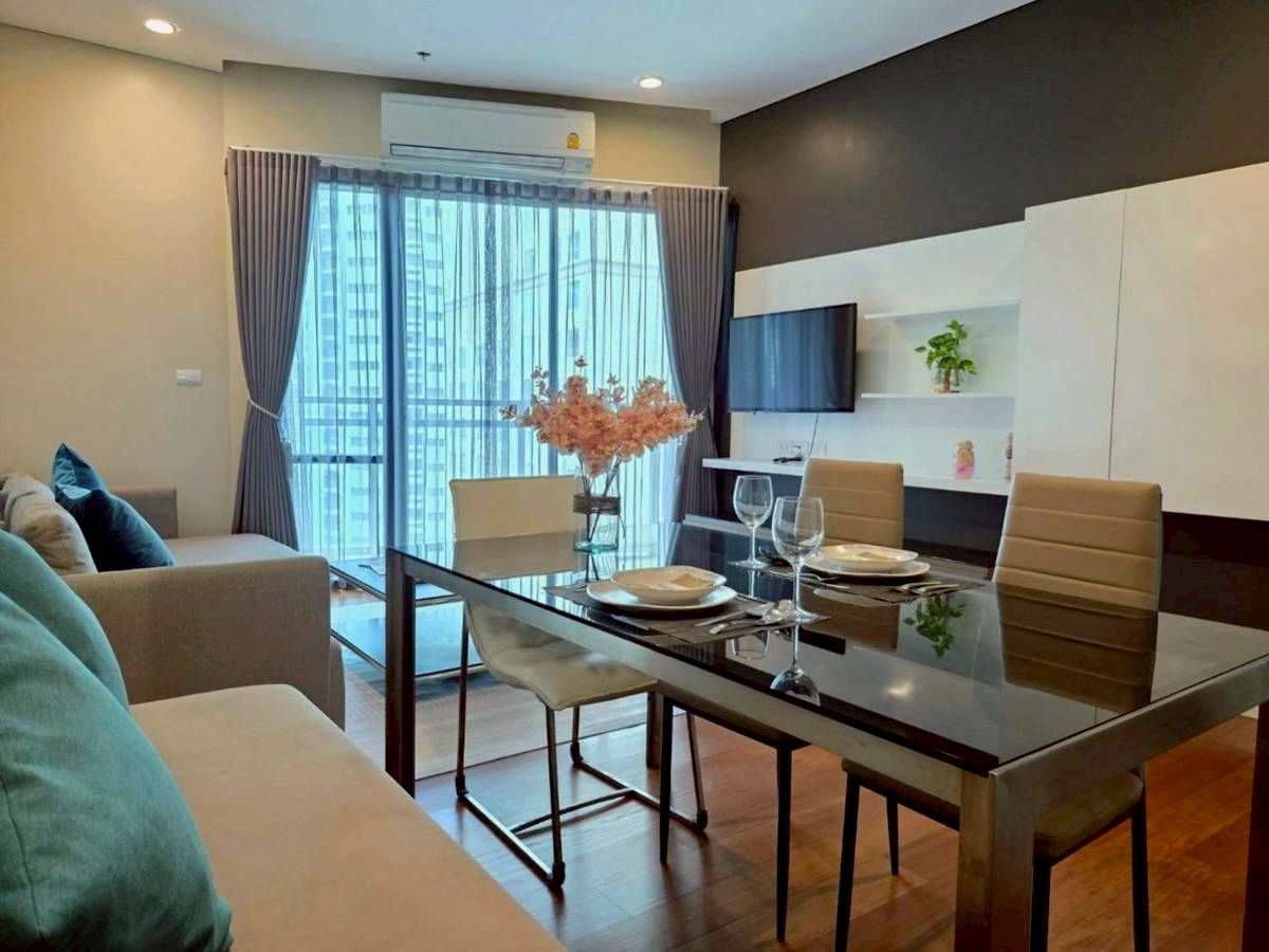 ให้เช่าคอนโดสุขุมวิท อโศก ทองหล่อ : 🌟 Bright Sukhumvit 24 – 1 ห้องนอน พร้อม Walk-in Closet และวิวเปิดโล่ง 🌟