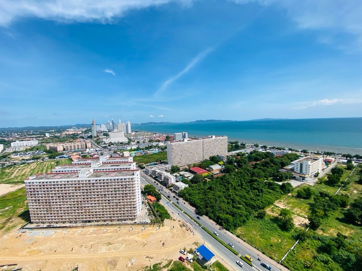 ขายคอนโดพัทยา บางแสน ชลบุรี สัตหีบ : เดอะแกรนด์เอดี จอมเทียน บีช พัทยา ขายเพียง 1.45 ล้าน คอนโดวิวทะเล 