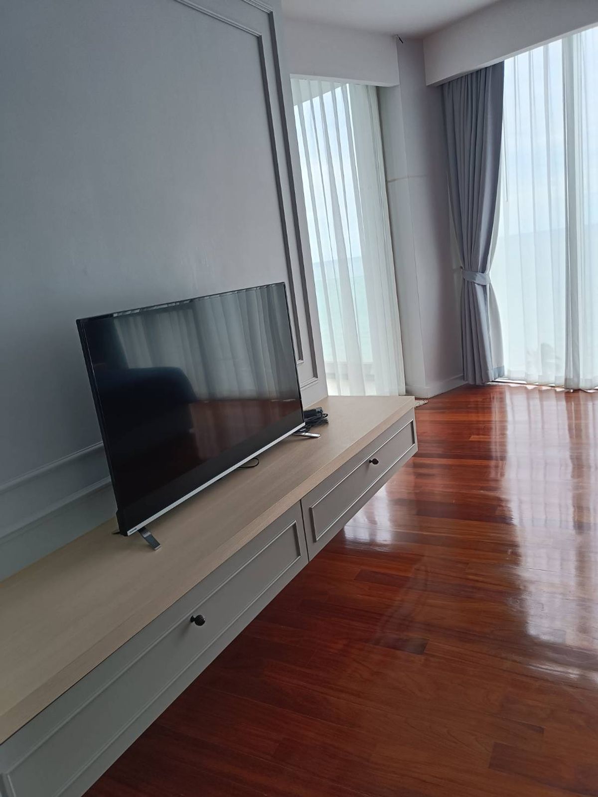 ขายคอนโดพัทยา บางแสน ชลบุรี สัตหีบ : for sale Condo The Cove pattaya  3 Bed 3 Bath 237 Sq.m  (S03-2058)