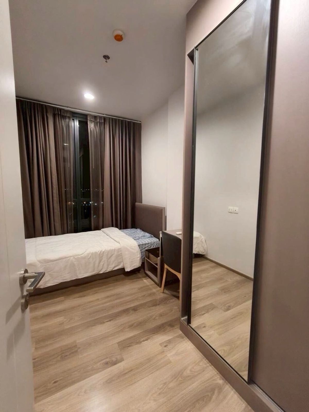 For RentCondoSukhumvit, Asoke, Thonglor : For RENT OKA HAUS2 BED 2 Bath (Bathtub) 50SQ.mfurnished 40,000/M.Contact: 0646428664 phat