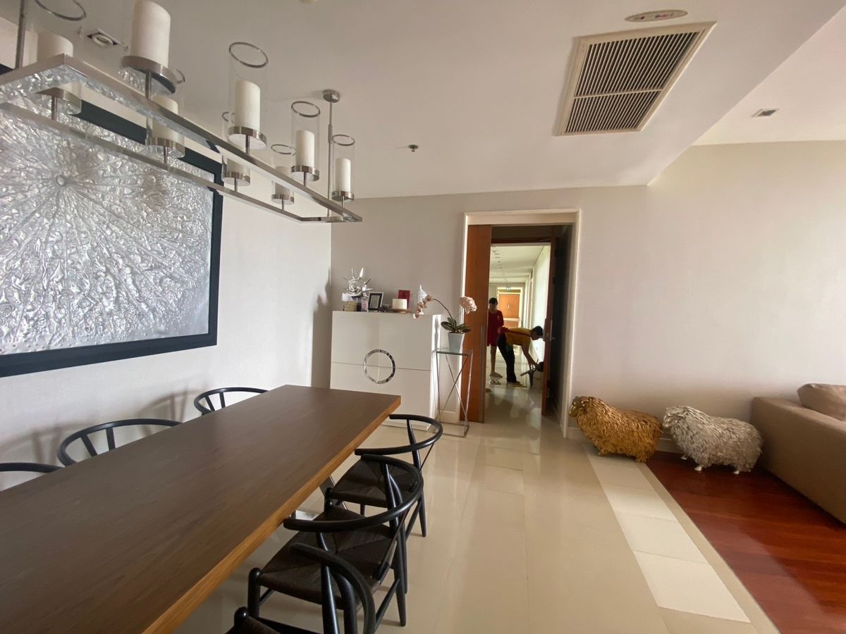 ขายคอนโดพัทยา บางแสน ชลบุรี สัตหีบ : for sale Condo The Cove pattaya  3 Bed 3 Bath 237 Sq.m  (S03-2058)