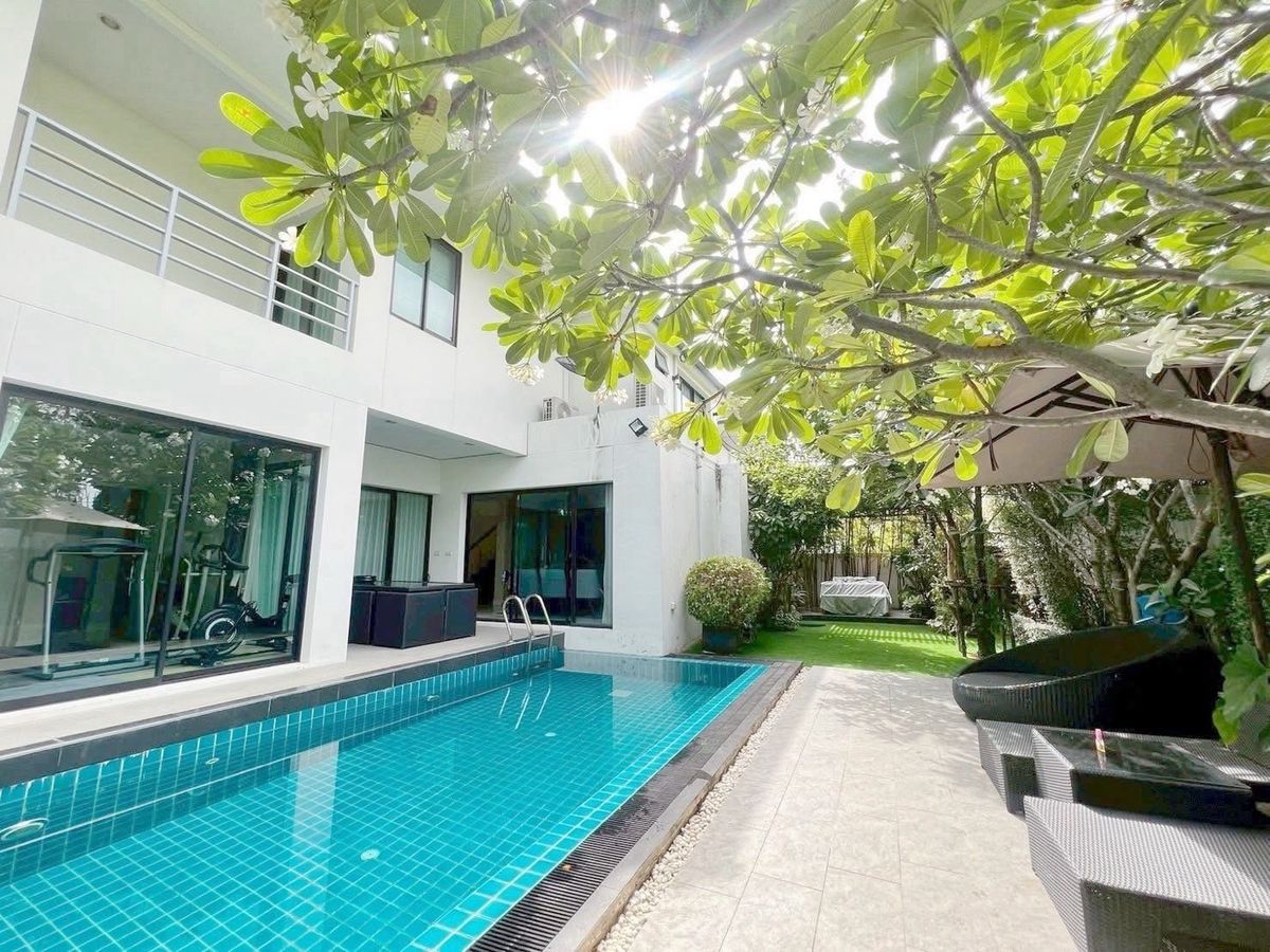 ให้เช่าบ้านบางนา แบริ่ง ลาซาล : ✅ ให้เช่า / ขาย ✅Blue Lagoon 2 🔥Pool Villa