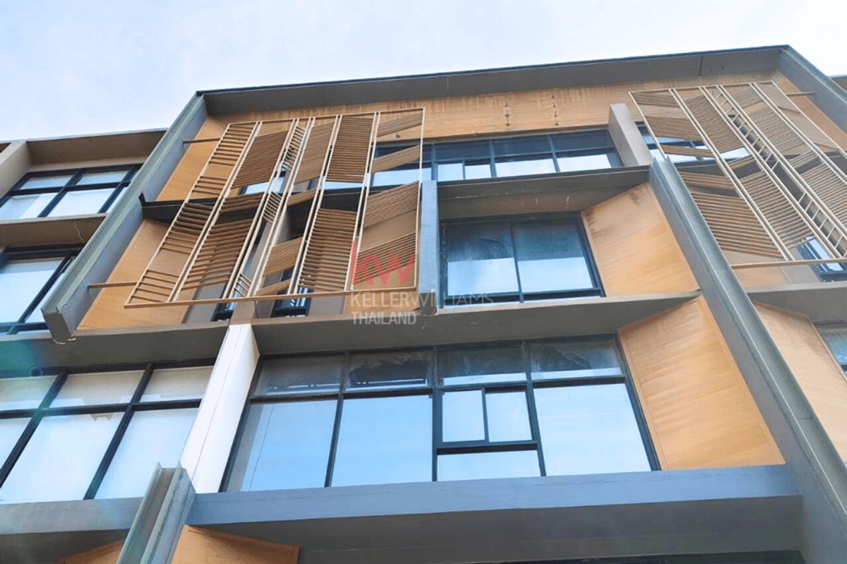 For RentCondoOnnut, Udomsuk : For rent 𝐓𝐡𝐞 𝐏𝐫𝐢𝐝𝐞 𝐒𝐮𝐤𝐡𝐮𝐦𝐯𝐢𝐭 𝟕𝟕 | The Pride Sukhumvit 77 ** (Onnut 30)