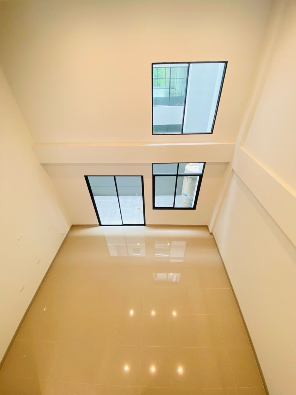 For RentHome OfficeNawamin, Ramindra : Renting only 39,000 baht, a new home office 3.5, 4th floor, 2 bedroom, parking