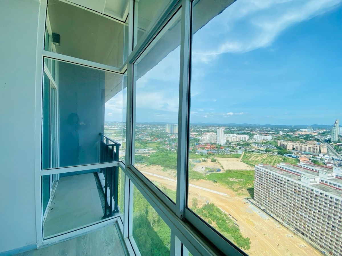 ขายคอนโดพัทยา บางแสน ชลบุรี สัตหีบ : เดอะแกรนด์เอดี จอมเทียน บีช พัทยา ขายเพียง 1.45 ล้าน คอนโดวิวทะเล 