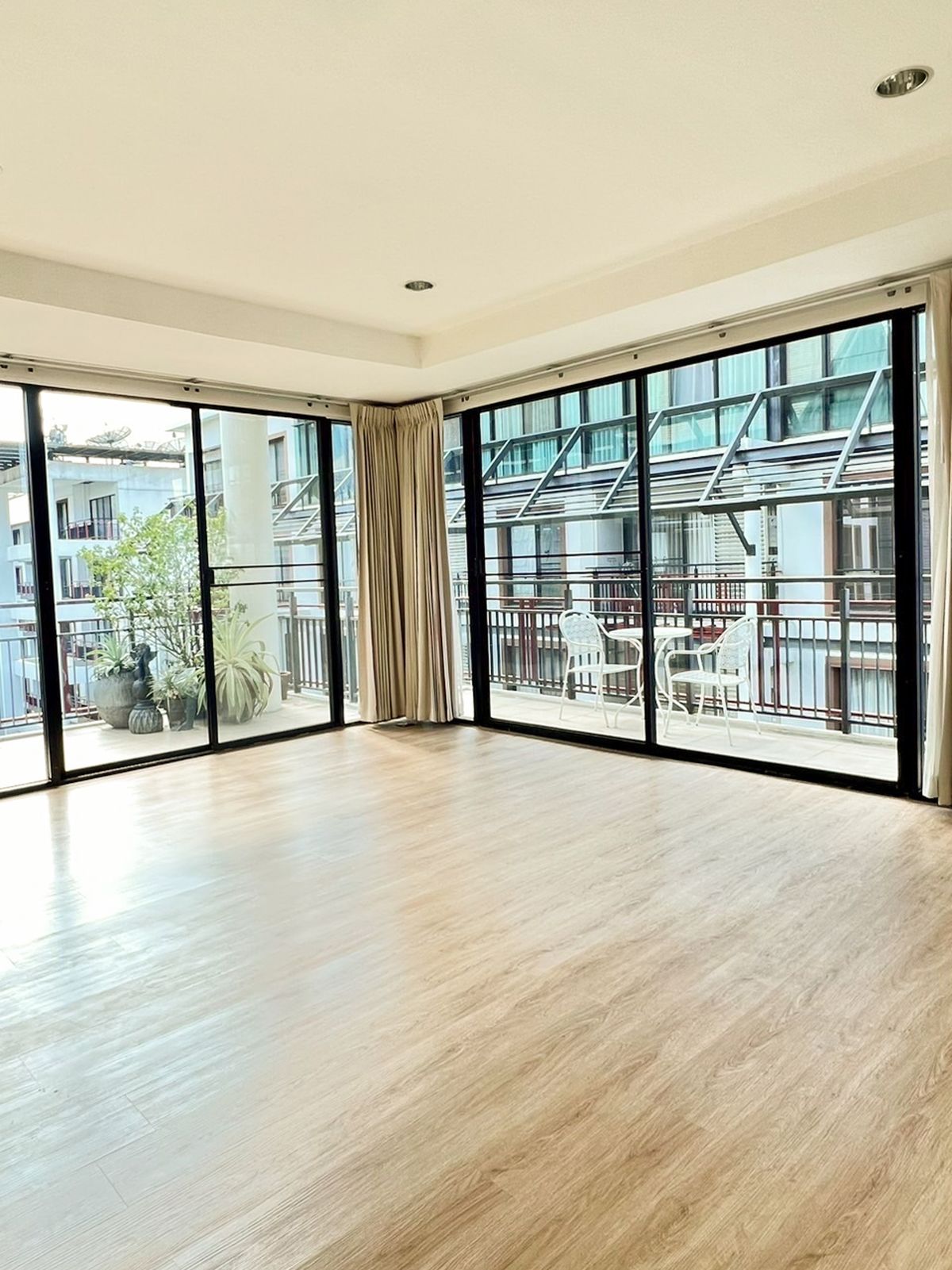 ขายคอนโดรัชดา ห้วยขวาง : Condo Amanta Ratchada LSIR0307