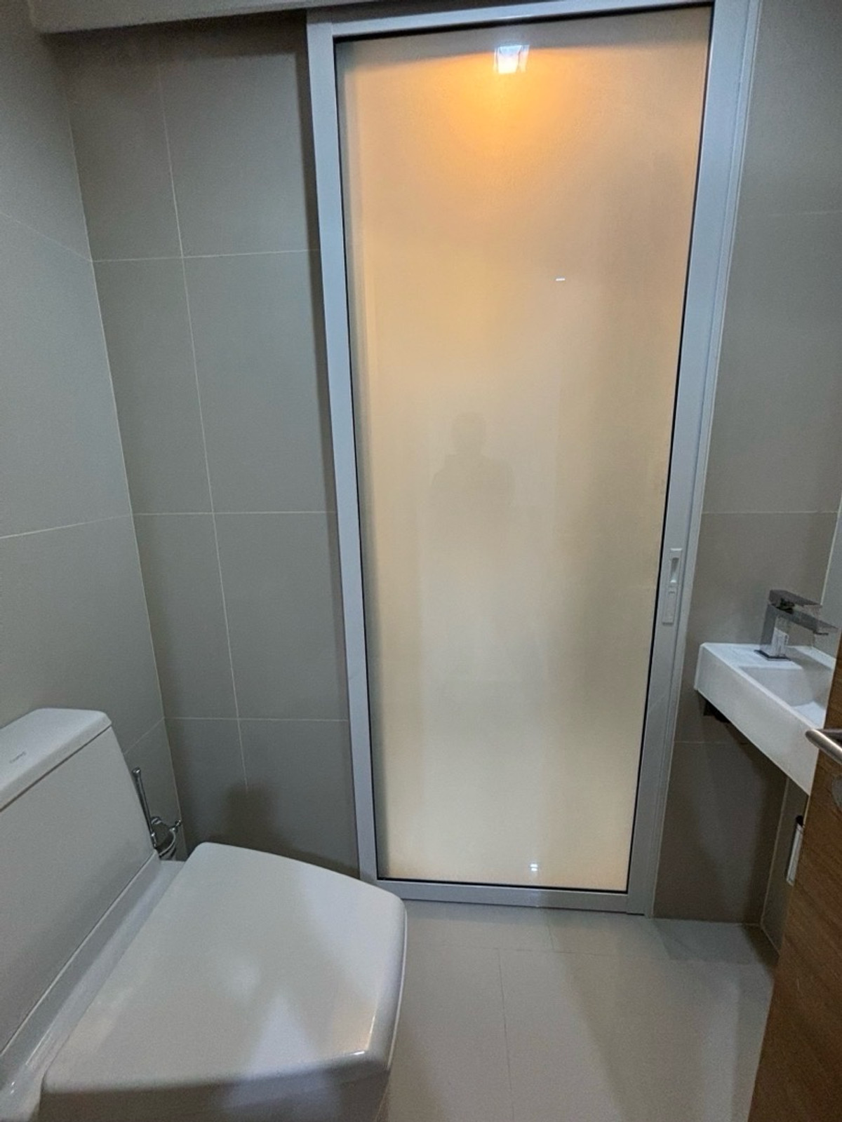 For RentCondoOnnut, Udomsuk : 🔥✨ Beautiful room, new Renovate, the whole room is like a new project. Good price, very good value 😎💓✨