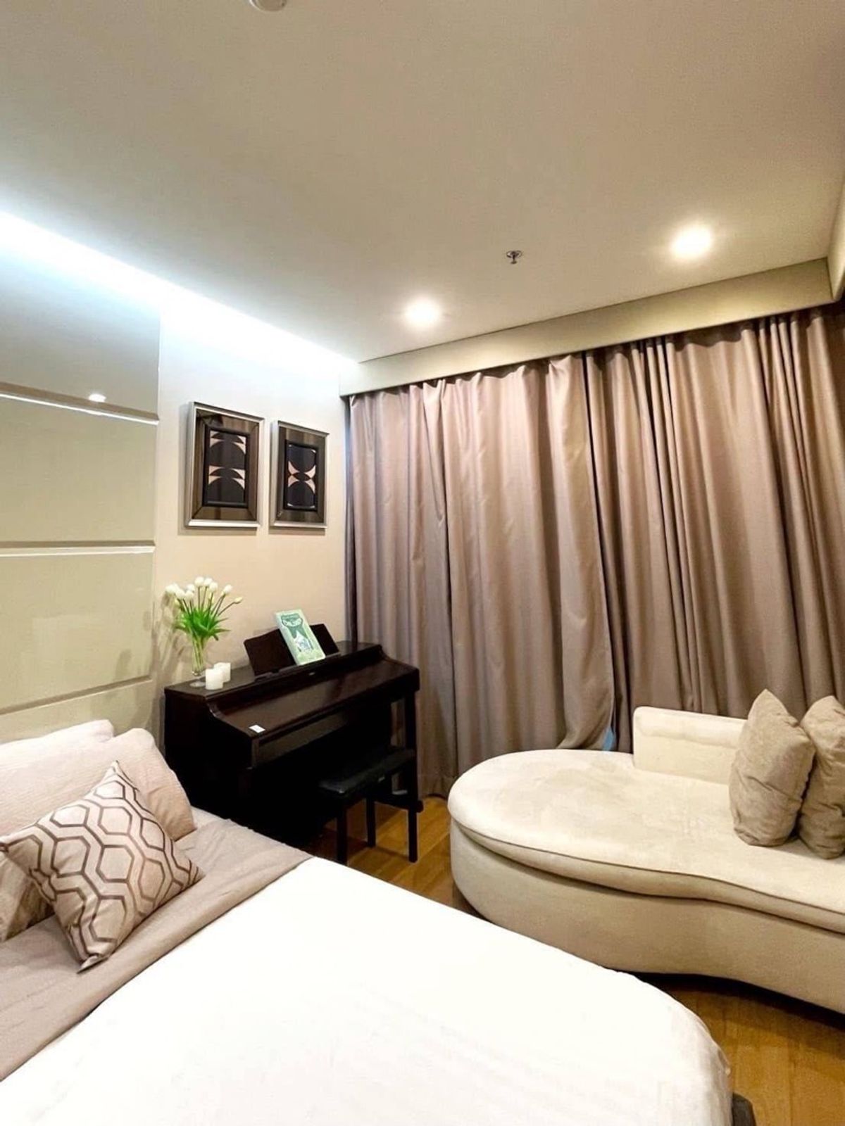 For RentCondoSathorn, Narathiwat : 🔥For urgent rent🔥The Address Sathorn, beautiful room, newly renovated, near BTS Saint Louis