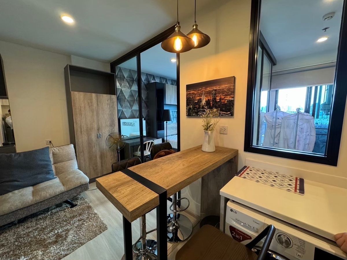 ให้เช่าคอนโดพระราม 9 เพชรบุรีตัดใหม่ RCA : 🔥Rent 1BR🔥Life Asoke🔥35sqm🔥Floor10🔥20,000/month 