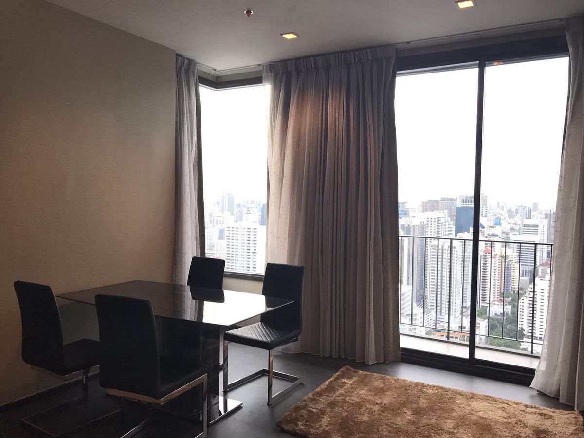 For RentCondoSukhumvit, Asoke, Thonglor : Live at the Epicenter of Bangkok's Vibrant Lifestyle! Edge Sukhumvit 23 for Rent/Sale.