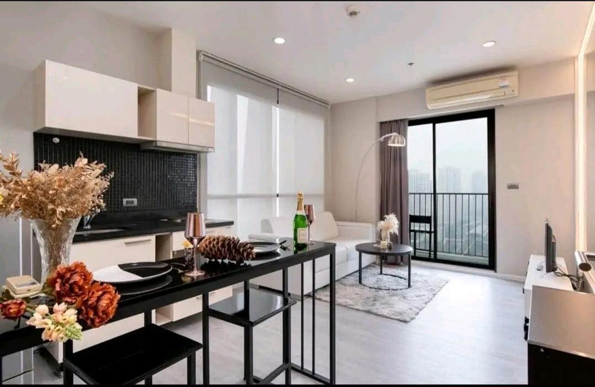 ให้เช่าคอนโดวงเวียนใหญ่ เจริญนคร : ให้เช่า Fuse สาทรตากสิน 1ห้องนอน 17000บาท