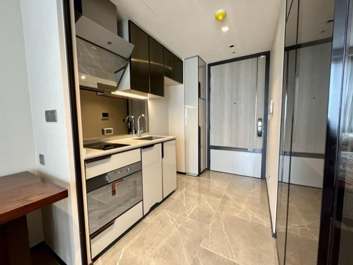 ขายคอนโดสุขุมวิท อโศก ทองหล่อ : ห้องสวย รีบขาย 📍The Reserve Sukhumvit 61 (Studio1bed 1bath 30.76 ตรม.) เพียง 5.99 ล้าน เท่านั้น Tel.0806265693 แบม 