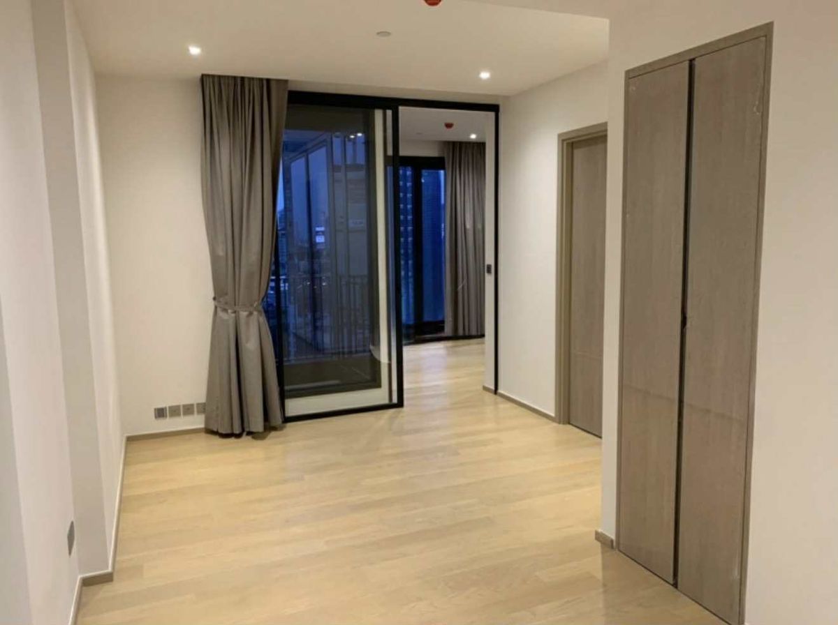 ขายคอนโดพระราม 9 เพชรบุรีตัดใหม่ RCA : รหัสทรัพย์ Som0998 ขาย Ashton Asoke-Rama 9