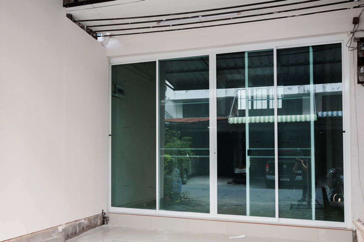 ให้เช่าอาคารพาณิชย์ลาดพร้าว101 แฮปปี้แลนด์ : ให้เช่าตึกแถว 3 ชั้น นาคนิวาส 59 (เจ้าของปล่อยเอง)