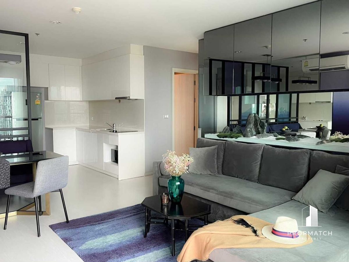 ให้เช่าคอนโดสุขุมวิท อโศก ทองหล่อ : ✨Flash Deal ✨Rhythm Sukhumvit 42( 2Bed 2Bath 77.93SQM.) แต่งครบพร้อมอยู่ !! เพียง 55,000บาทต่อเดือน Tel.0981315848 @propmatch