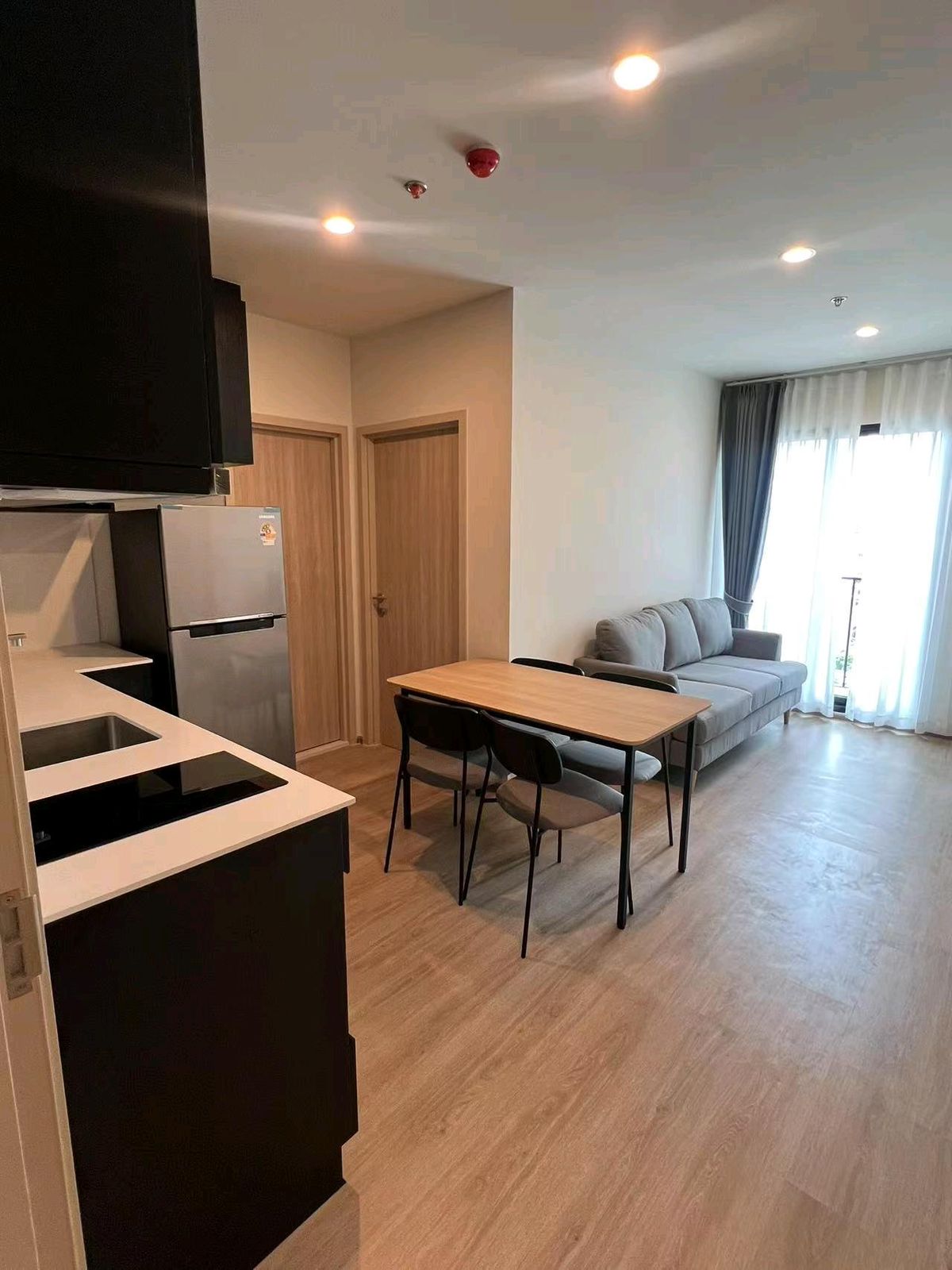 For RentCondoRama9, Petchburi, RCA : Nue District R9 Brand New 2bedrooms takd clear view