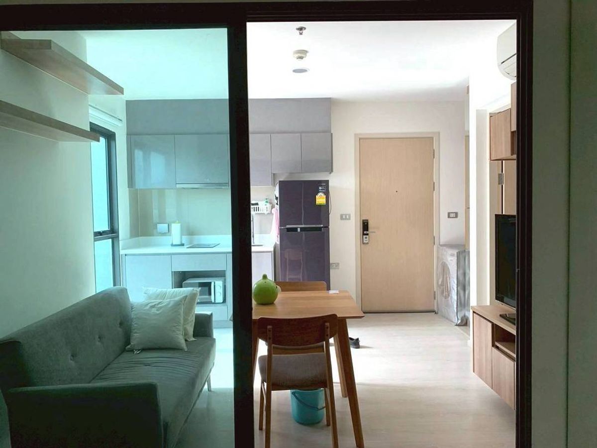 ให้เช่าคอนโดพระราม 9 เพชรบุรีตัดใหม่ RCA : Rhythm Asoke 2 for rent