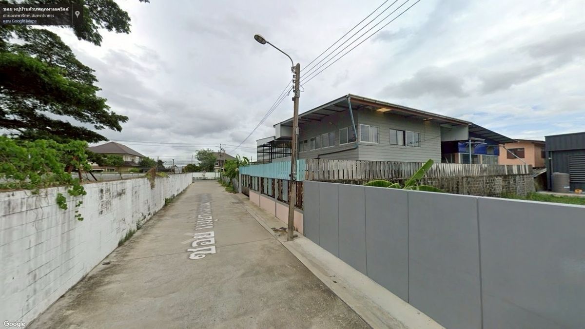 ขายที่ดินสมุทรปราการ สำโรง : ขายที่ดิน ซอยเทพารักษ์ 96 – ทำเลดี ราคาน่าลงทุน ที่ดินแปลงสวย เหมาะสำหรับสร้างบ้านพักอาศัย เปิดออฟฟิศ หรือสร้างโกดังขนาดเล็ก พร้อมใช้งานได้ทันที