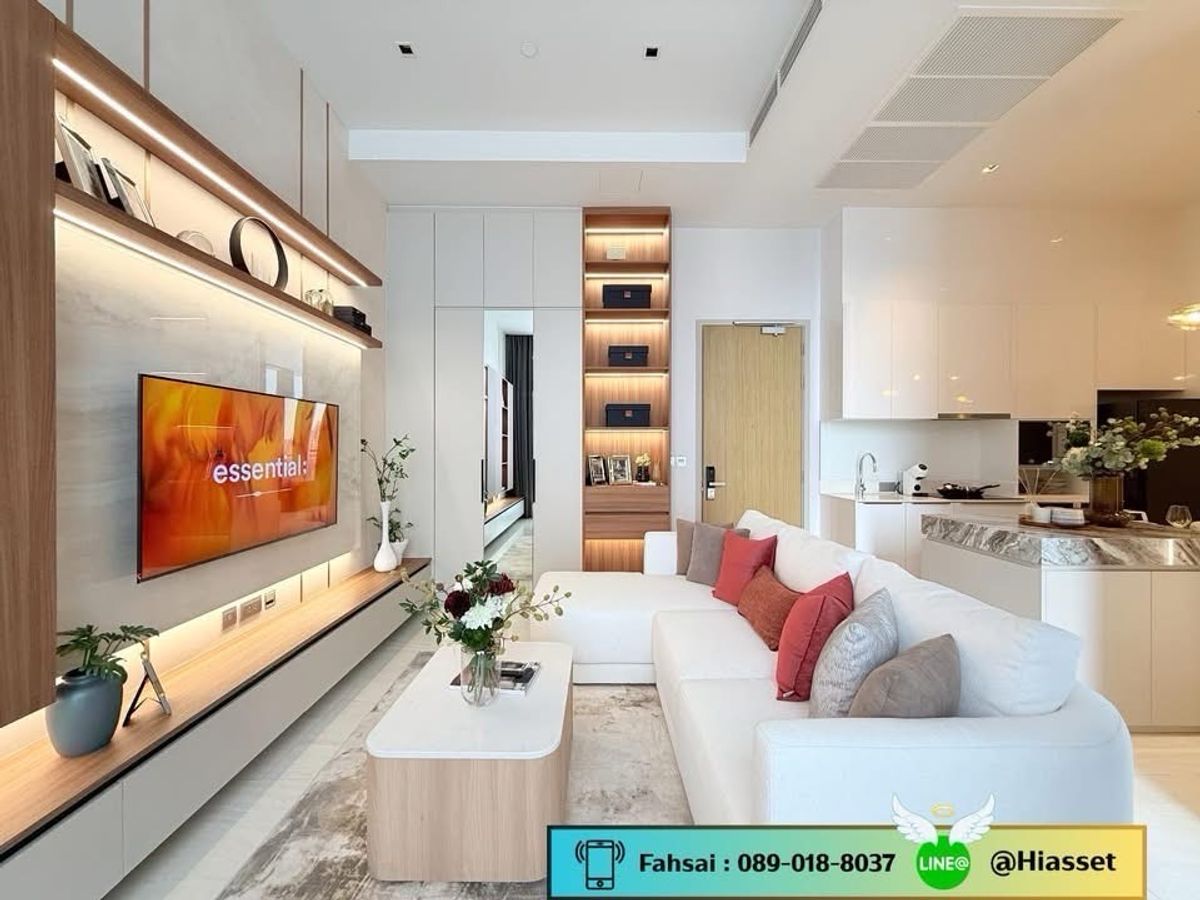 ขายคอนโดสีลม ศาลาแดง บางรัก : Ashton Silom : 2Bed - 2Bath ขนาด 75 ตรม. 
ห้องสวย l แต่งครบ l พร้อมเข้าอยู่  🎇โปรพิเศษฟรี❗️ส่วนกลาง 3 ปี ❗️ สนใจติดต่อ 📞คุณฟ้าใส : 089-018-8037 Line OA: @hiasset