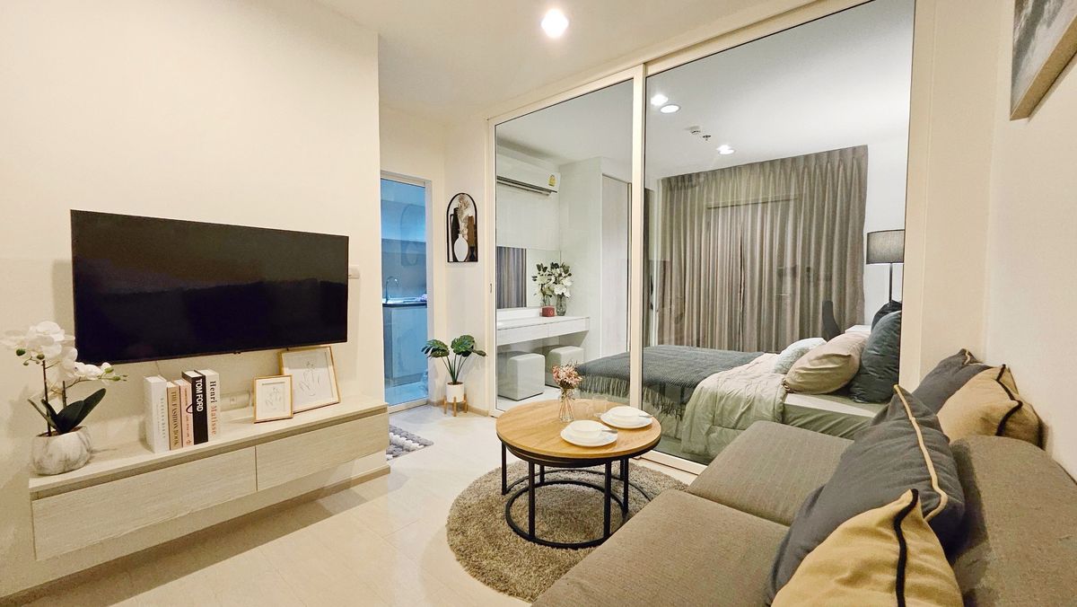 For RentCondoSamut Prakan,Samrong : Beautiful condo, pond view, ready to move in (Not keep in advance/No need to deposit)