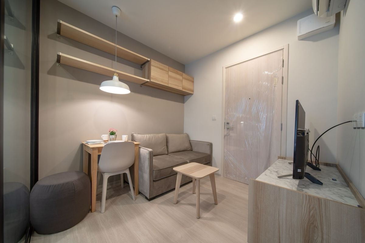 ให้เช่าคอนโดพระราม 9 เพชรบุรีตัดใหม่ RCA : 🔥Rent 1BR🔥18,000/month🔥Life Asoke🔥10Floor🔥30sqm🔥