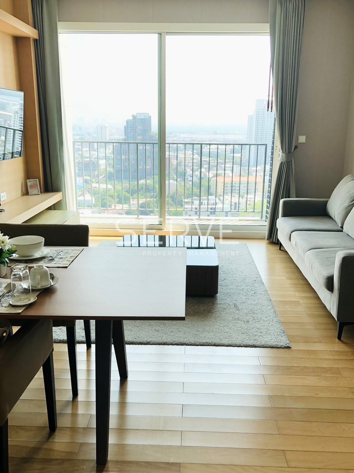 For RentCondoSukhumvit, Asoke, Thonglor : 🔥50 K🔥 - 2 Beds 2 Baths 70 sq.m. High Fl. 25+ Good Location Close to BTS Thong Lo 150 m. at Siri at Sukhumvit Condo / For Rent