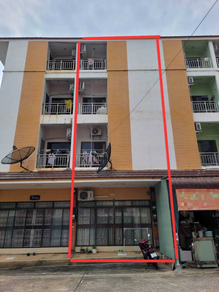For SaleShop HousePhitsanulok : For sale: Commercial building, student dormitory, 196 sq m, 18.10 sq wa, near Naresuan University