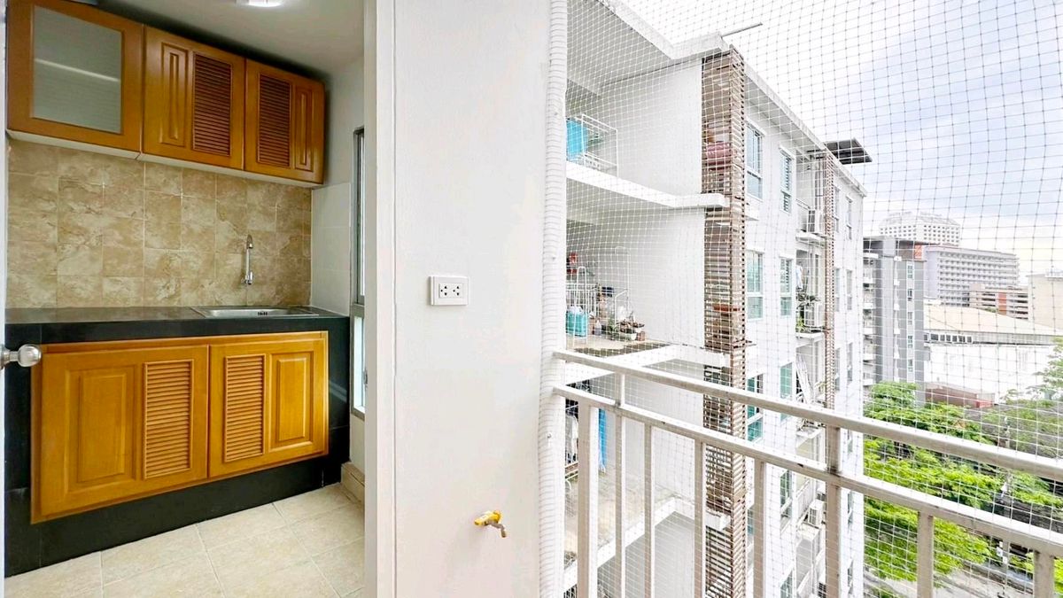 For SaleCondoBangna, Bearing, Lasalle : It must have 🤩 Condo ready to go to the kitchen, separate balcony, light, cheaper, cheaper! The answer! 👉regent Home 7 Bangna (Regent Home 7 Bang Na) ✨️