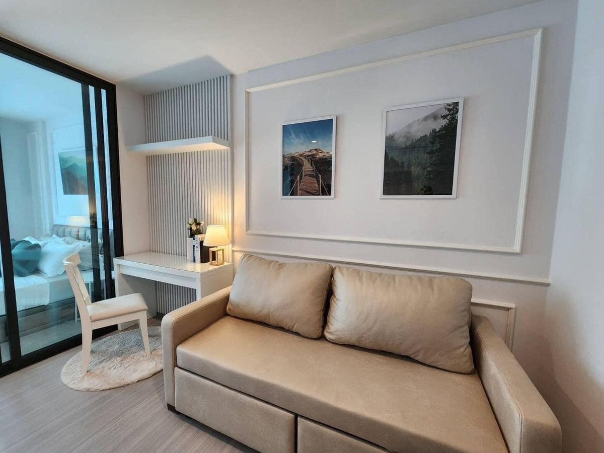 For RentCondoThaphra, Talat Phlu, Wutthakat : Life Sathorn Sierra, beautiful room for rent, 1 bedroom + 1 walk in closet. Inquire and make an appointment.