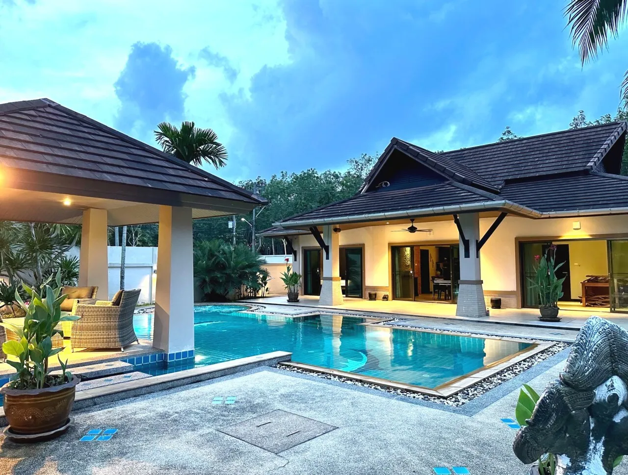 ขายบ้านภูเก็ต : Beautiful House 3-Bedroom, Pool villa For sale and U1996034