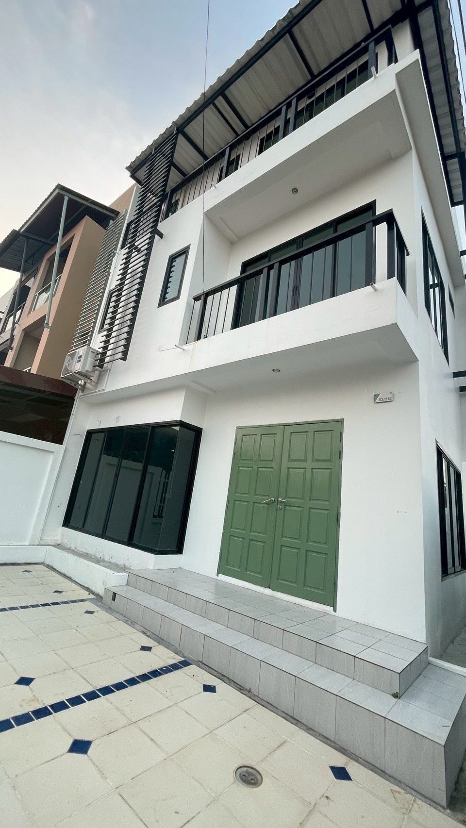 ขายบ้านภูเก็ต : ขาย ทาวน์เฮ้าส์ 5 ห้องนอน ในโครงการ หมู่บ้านอนุภาษมโนรมย์ U5630688