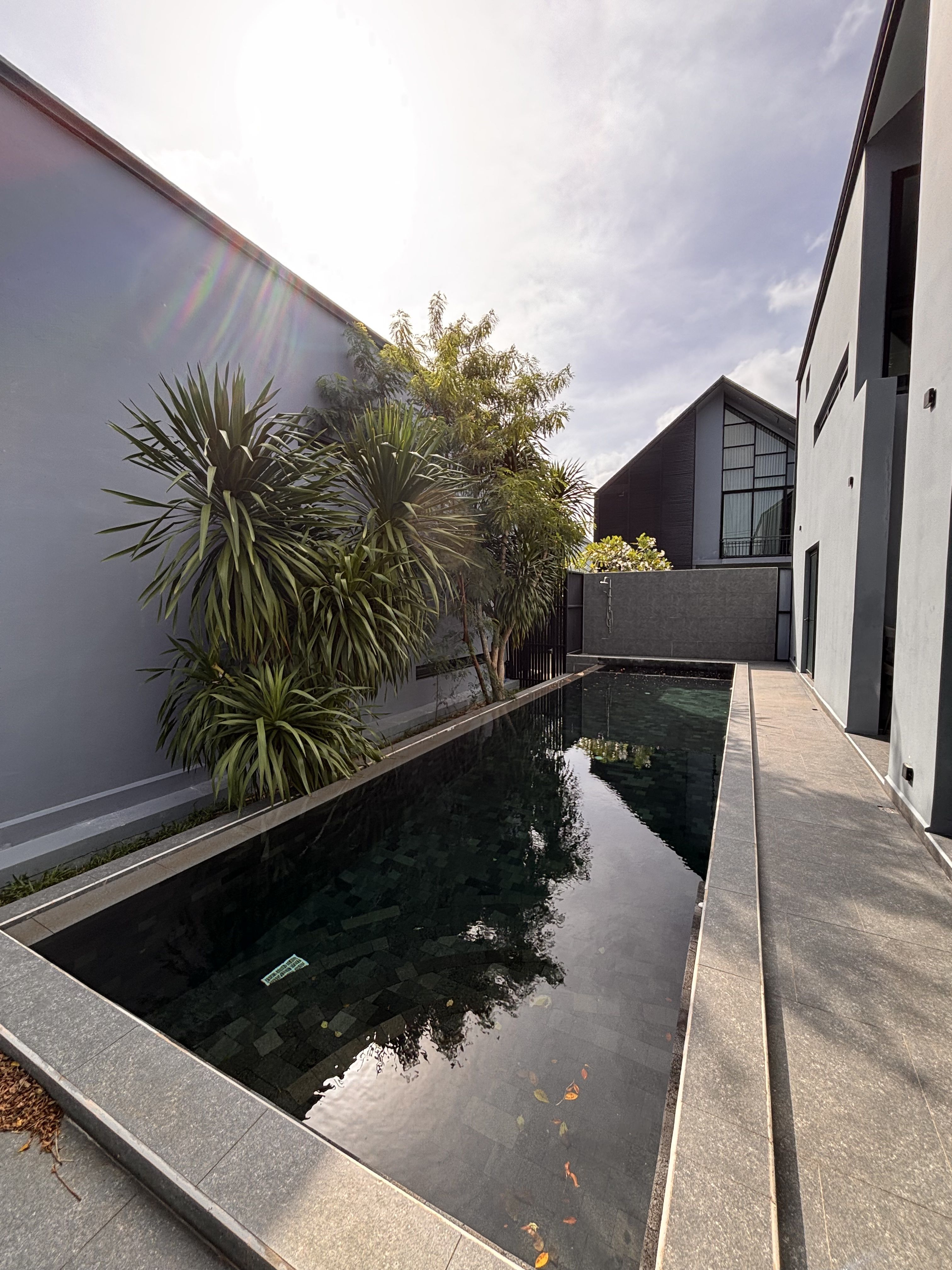 ขายบ้านภูเก็ต : ขาย วิลล่า 4 ห้องนอน ในโครงการ เดอะกรานารี วิลล่า U5629607