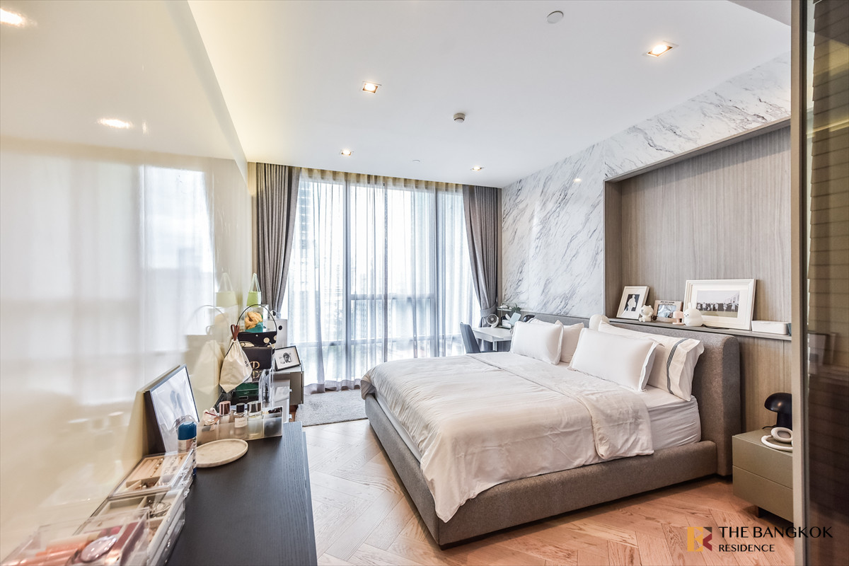 For SaleCondoWongwianyai, Charoennakor : 🩵Luxury Condo in the Heart of Sathorn 🩵  The Bangkok Sathorn, near BTS Surasak