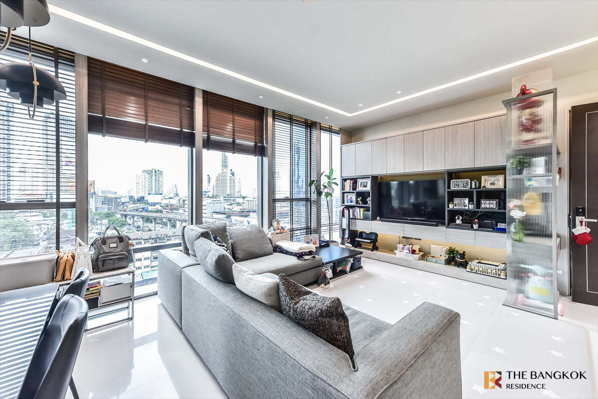 For SaleCondoWongwianyai, Charoennakor : 🩵Luxury Condo in the Heart of Sathorn 🩵  The Bangkok Sathorn, near BTS Surasak