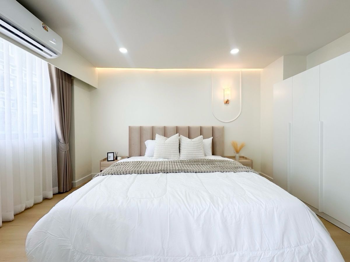ขายคอนโดรัชดา ห้วยขวาง : 2 นอน ใจกลางรัชดา รีโนเวทใหม่
