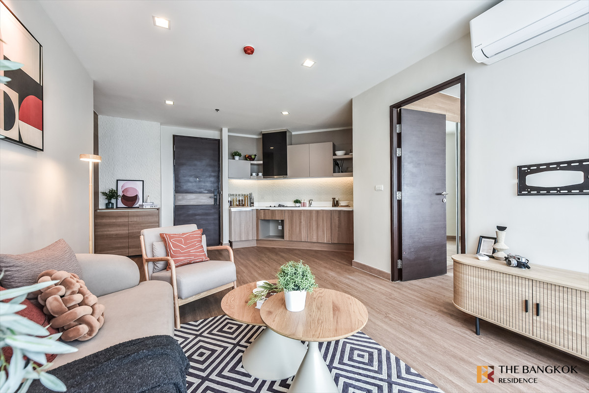 ขายคอนโดสาทร นราธิวาส : ✨ Spacious Fully Furnished Unit - Rhythm Sathorn near Bts Saphan Taksin