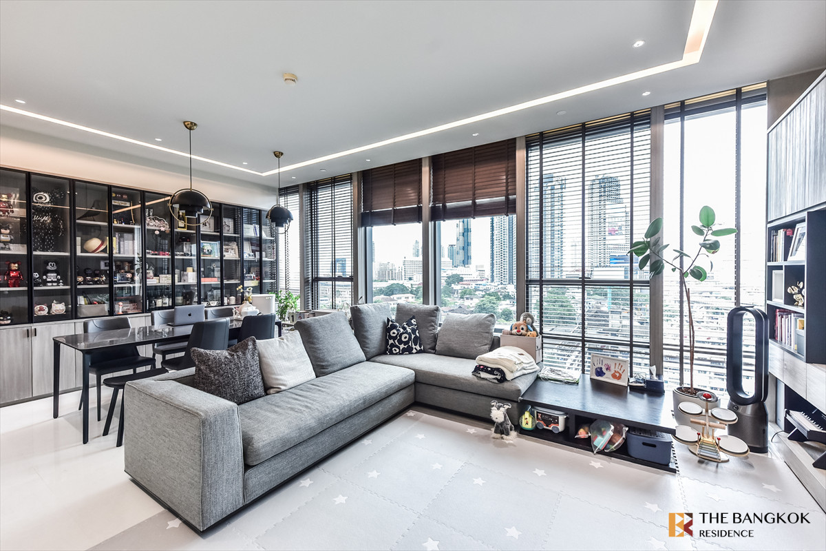 For SaleCondoWongwianyai, Charoennakor : 🩵Luxury Condo in the Heart of Sathorn 🩵  The Bangkok Sathorn, near BTS Surasak