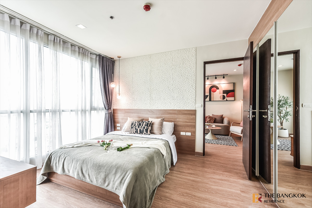 ขายคอนโดสาทร นราธิวาส : ✨ Spacious Fully Furnished Unit - Rhythm Sathorn near Bts Saphan Taksin